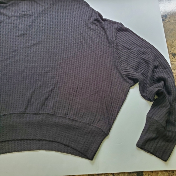 Chaser - Picture 14 of 16